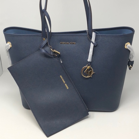 Nwt Michael Kors Jet Set travel Lg drawstring tote - Picture 5 of 8